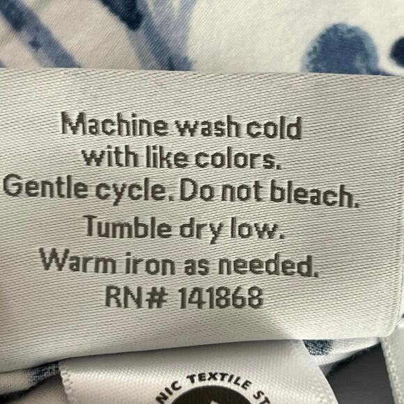 Boll & Branch Signature Hemmed Blue Botanical  2 Standard Pillow Shams - Picture 7 of 8